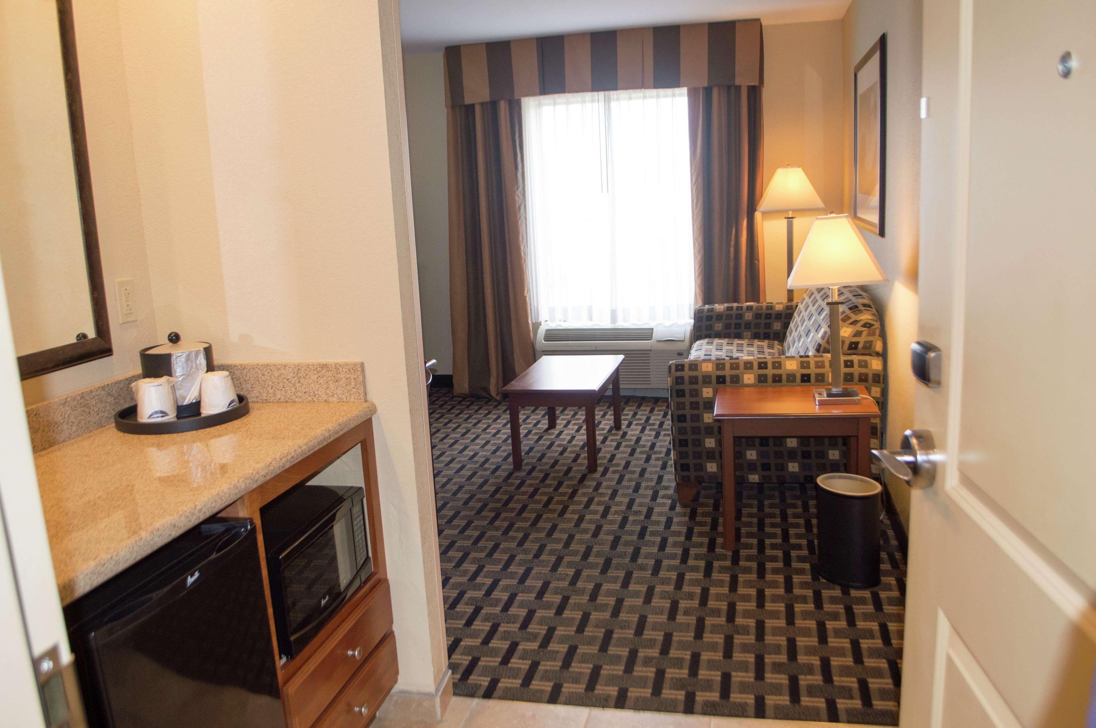 Hotel Hampton & At The University Of Missouri Columbia